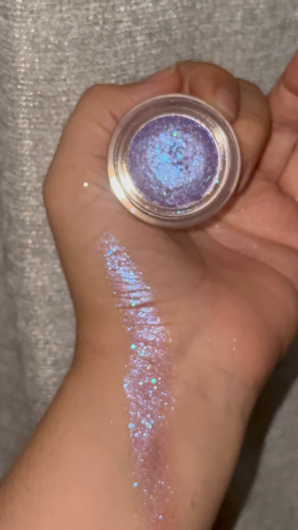 CREAM EYESHADOW