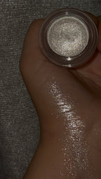 CREAM EYESHADOW