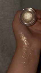 CREAM EYESHADOW